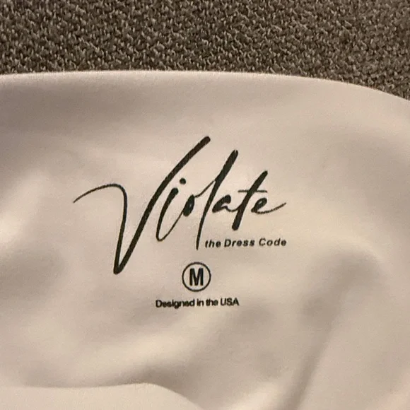 Size Medium Workout Bundle - Picture 3 of 5